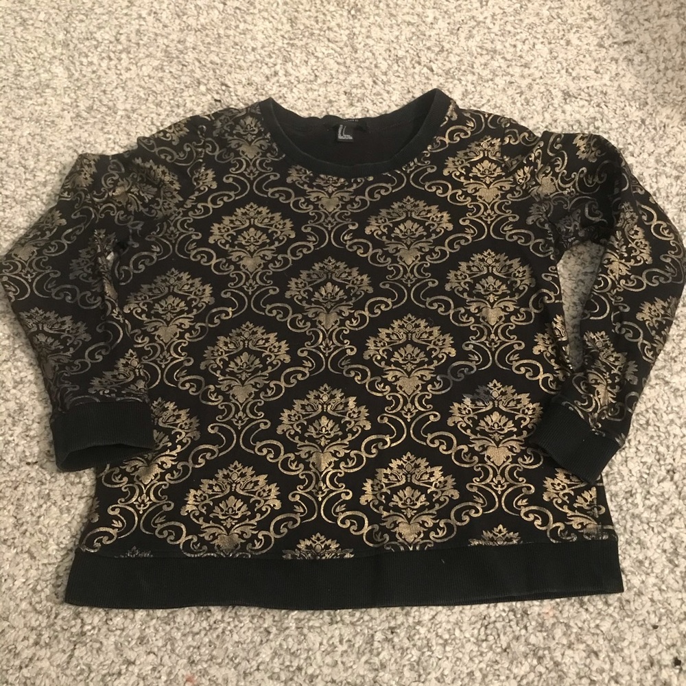 Forever 21 sweater